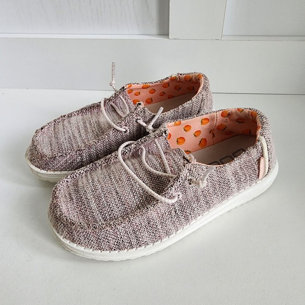 Hey Dude Wendy Youth‎ Stretch Peach Bud - Girls/ Kids 13 Light Pink/Gray